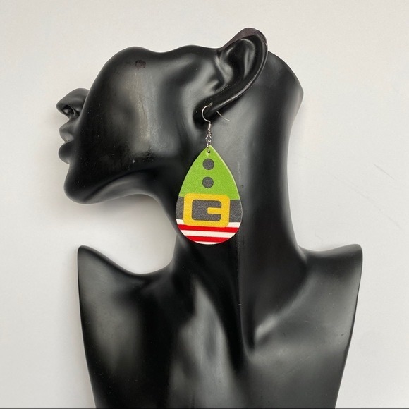 New Elf Tear Drop Earrings - Picture 3 of 3